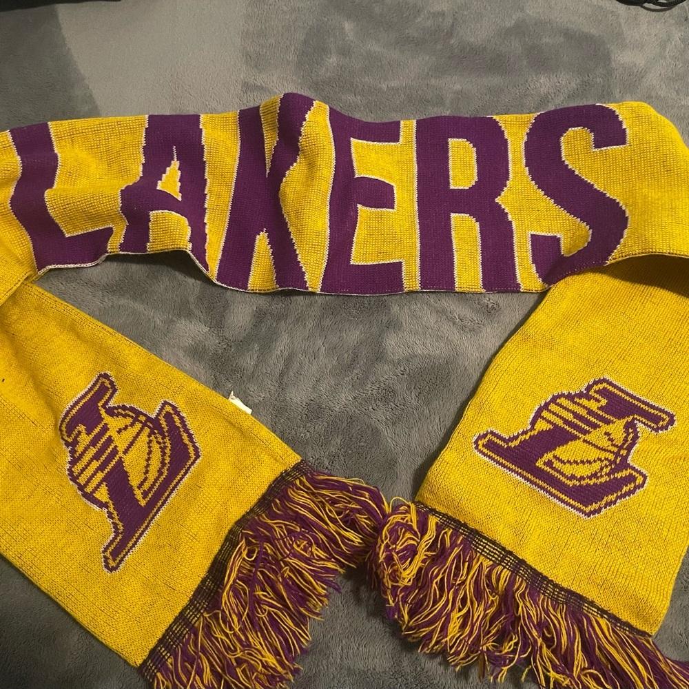 Lakers Yellow and Purple Scarf